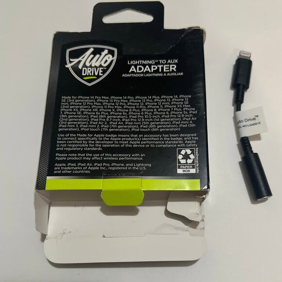 Auto Drive Apple Lightning to AUX Adapter for Apple iPhone iPad iPod New - Picture 2 of 2